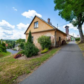 Prodej rodinného domu 40 m² Křenov