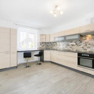 Pronájem bytu 2+1 83 m² Plzeň