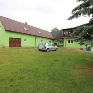 Pronájem rodinného domu 100 m² Velké Všelisy