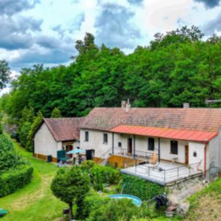 Prodej rodinného domu 114 m² Týnec nad Sázavou Pecerady