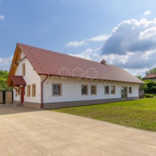 Prodej rodinného domu 175 m² Novosedly