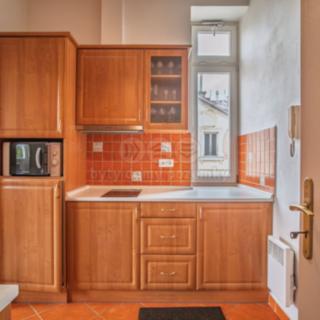 Prodej bytu 1+1 35 m² Mariánské Lázně, Hlavní třída