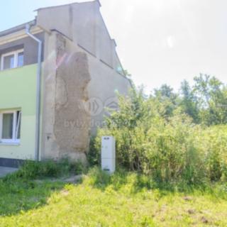 Prodej stavební parcely 115 m² Kojetín I-Město