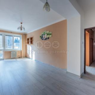 Pronájem bytu 3+1 68 m² Bukovany
