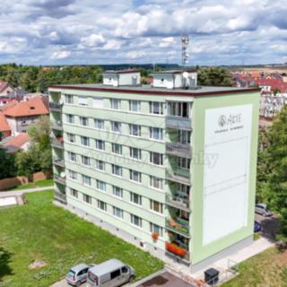 Pronájem bytu 2+1 65 m² Přeštice, Husova