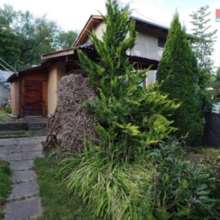 Pronájem zahrady 322 m² Slaný, Lázeňská