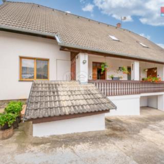 Prodej rodinného domu 213 m² Chářovice