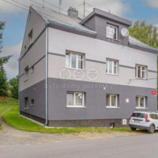 Prodej bytu 4+kk 98 m² Karlovy Vary