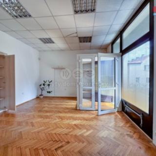 Pronájem obchodu 32 m² Liberec