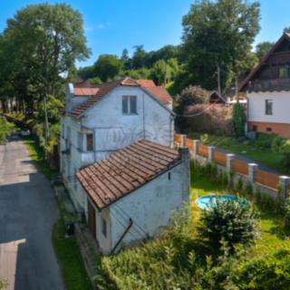 Prodej rodinného domu 242 m² Kroučová
