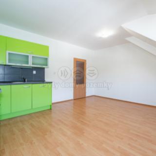 Pronájem bytu 3+kk 102 m² Velké Meziříčí, Komenského