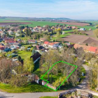 Prodej stavební parcely 776 m² Velim Vítězov