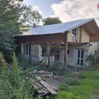 Prodej stavební parcely 413 m² Měcholupy Milošice