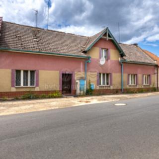 Prodej rodinného domu 141 m² Křesín