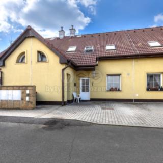 Prodej rodinného domu 102 m² Výškov
