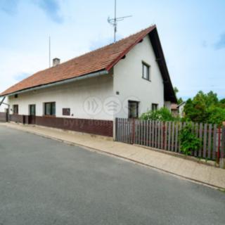 Prodej rodinného domu 108 m² Veliny