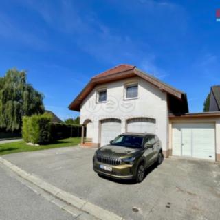 Prodej rodinného domu 245 m² Velké Bílovice
