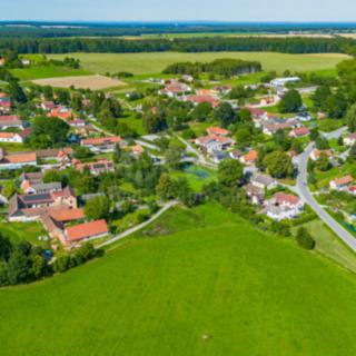 Prodej stavební parcely 3156 m² Borovany