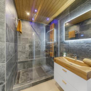 Prodej bytu 4+1 81 m² Ústí nad Labem Krásné Březno, Obvodová