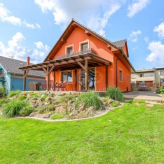 Prodej rodinného domu 189 m² Halenkovice
