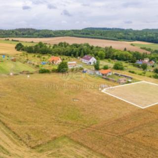 Prodej stavební parcely 1989 m² Lužany