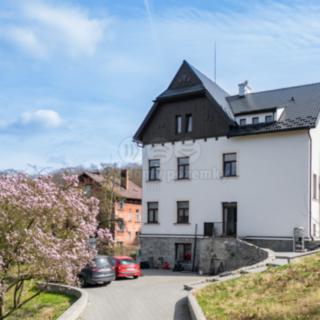 Pronájem bytu 3+kk 100 m² Ústí nad Labem Střekov, K Loděnici
