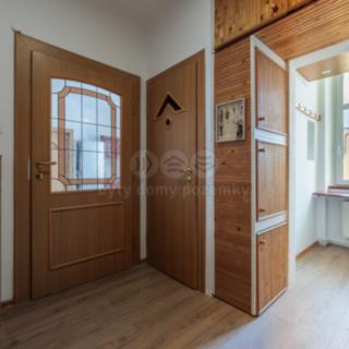 Pronájem bytu 3+1 86 m² Cheb, Dukelská