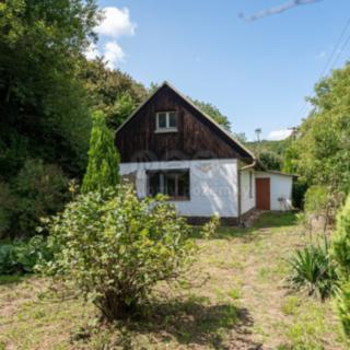 Prodej rodinného domu 350 m² Malíkov
