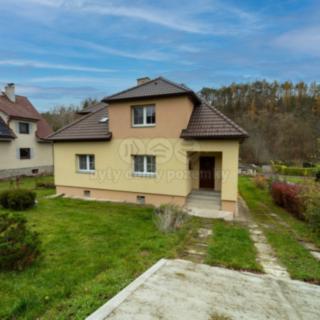 Pronájem rodinného domu 245 m² Hvězdonice
