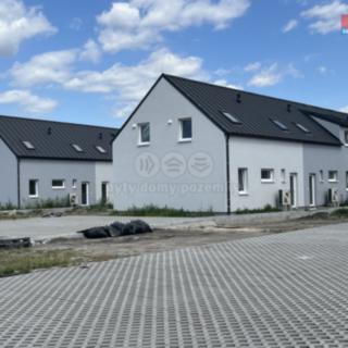 Pronájem bytu 4+kk 96 m² Starý Vestec