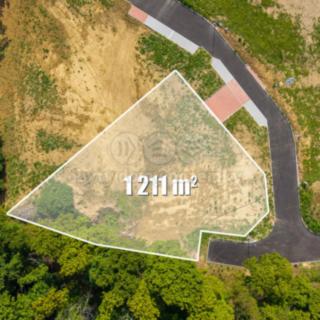 Prodej stavební parcely 1211 m² Niměřice