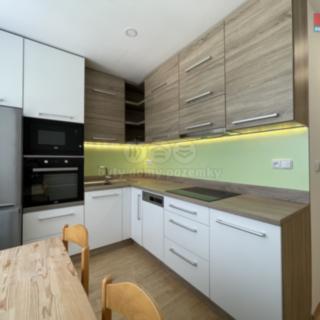 Pronájem bytu 2+1 55 m² Tišnov, Hornická