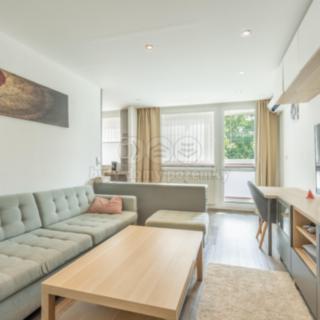 Prodej bytu 3+1 62 m² Slaný, Žižkova