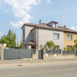 Prodej rodinného domu 180 m² Kladno