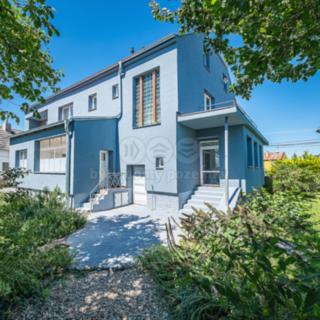 Prodej rodinného domu 265 m² Vrbice