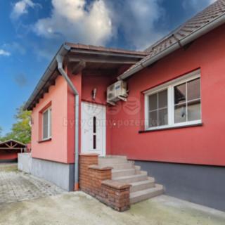 Prodej rodinného domu 187 m² Kladno