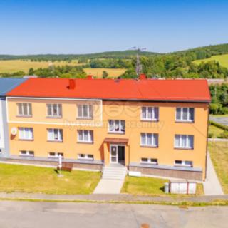Prodej bytu 3+1 69 m² Lesná