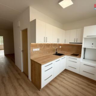 Pronájem bytu 2+1 65 m² Louny, Kpt. Nálepky