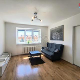 Pronájem bytu 2+1 54 m² Kladno Kročehlavy, gen. Píky