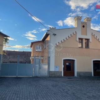 Pronájem skladu 190 m² Pardubice Dražkovice