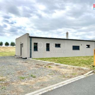 Pronájem rodinného domu 110 m² Holasovice Loděnice