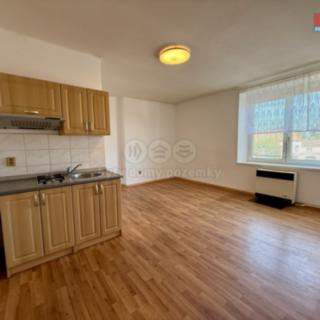Pronájem bytu 1+kk, garsoniery 33 m² Blatná