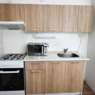 Pronájem bytu 1+1 41 m² Otrokovice, Nádražní