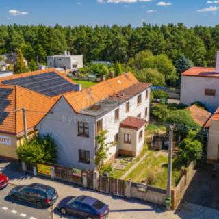 Prodej rodinného domu 240 m² Zruč-Senec
