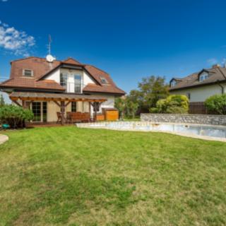 Prodej rodinného domu 217 m² Velké Přílepy, Emy Destinnové