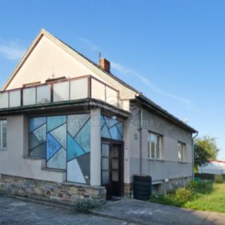 Prodej rodinného domu 125 m² Zásmuky
