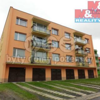 Pronájem bytu 2+1 53 m² Děčín, Lovosická