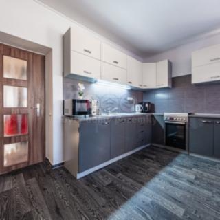 Prodej rodinného domu 63 m² Radonice, Příčná