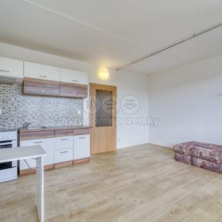 Prodej bytu 1+kk a garsoniéry 26 m² Plzeň Bolevec, Komenského