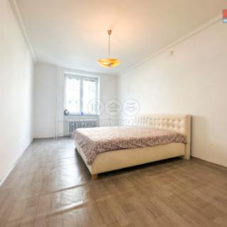 Prodej bytu 2+1 56 m² Karlovy Vary, K. Čapka